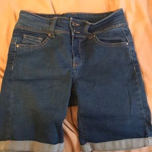 Forever 21 jean shorts